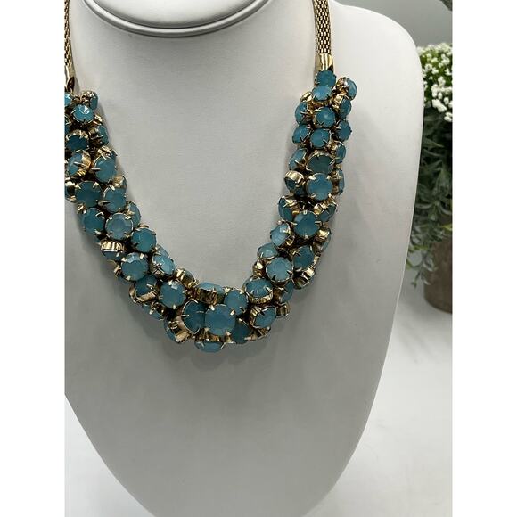 Gold Tone Rope Chain Prong Set Faceted Blue Rhinestone Necklace - Picture 4 of 9